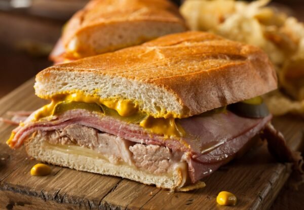 Sandwich Cubano / Cuban Sandwich